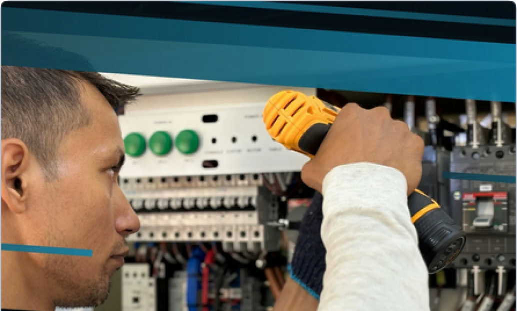 Industrial Electrician